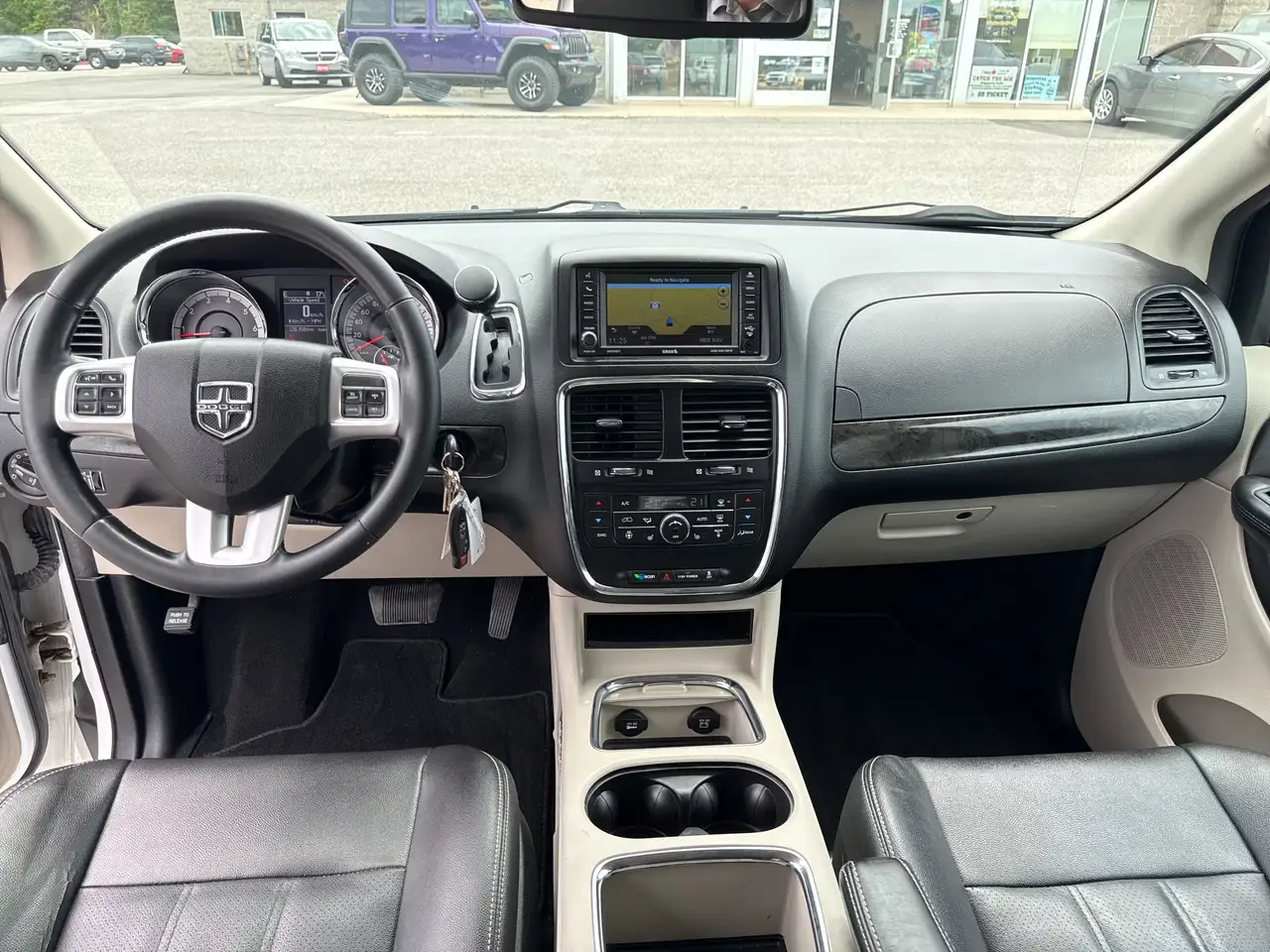 Dodge Grand Caravan photo Dodge Grand Caravan