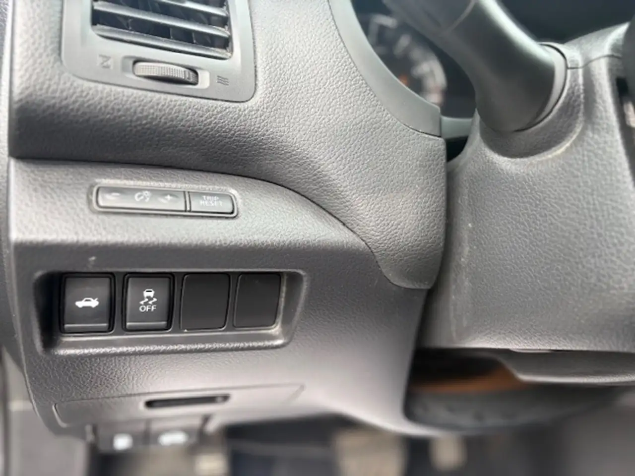 Nissan Altima снимка Nissan Altima