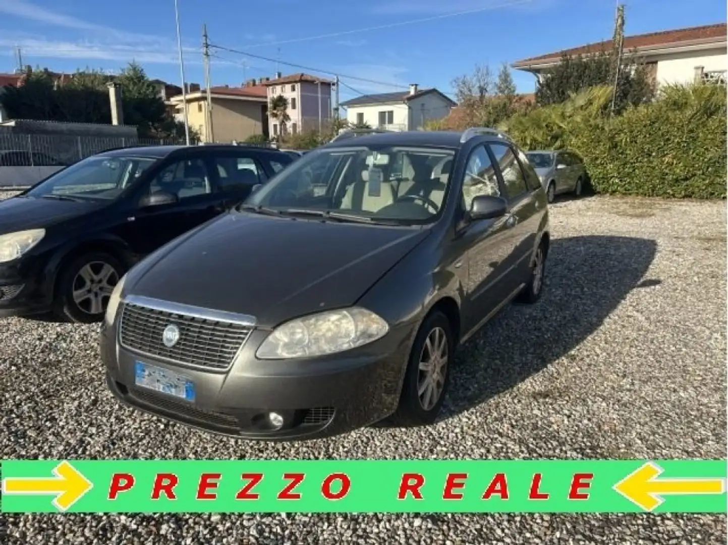 Fiat Croma 1.9 Multijet Dynamic Gri - 1