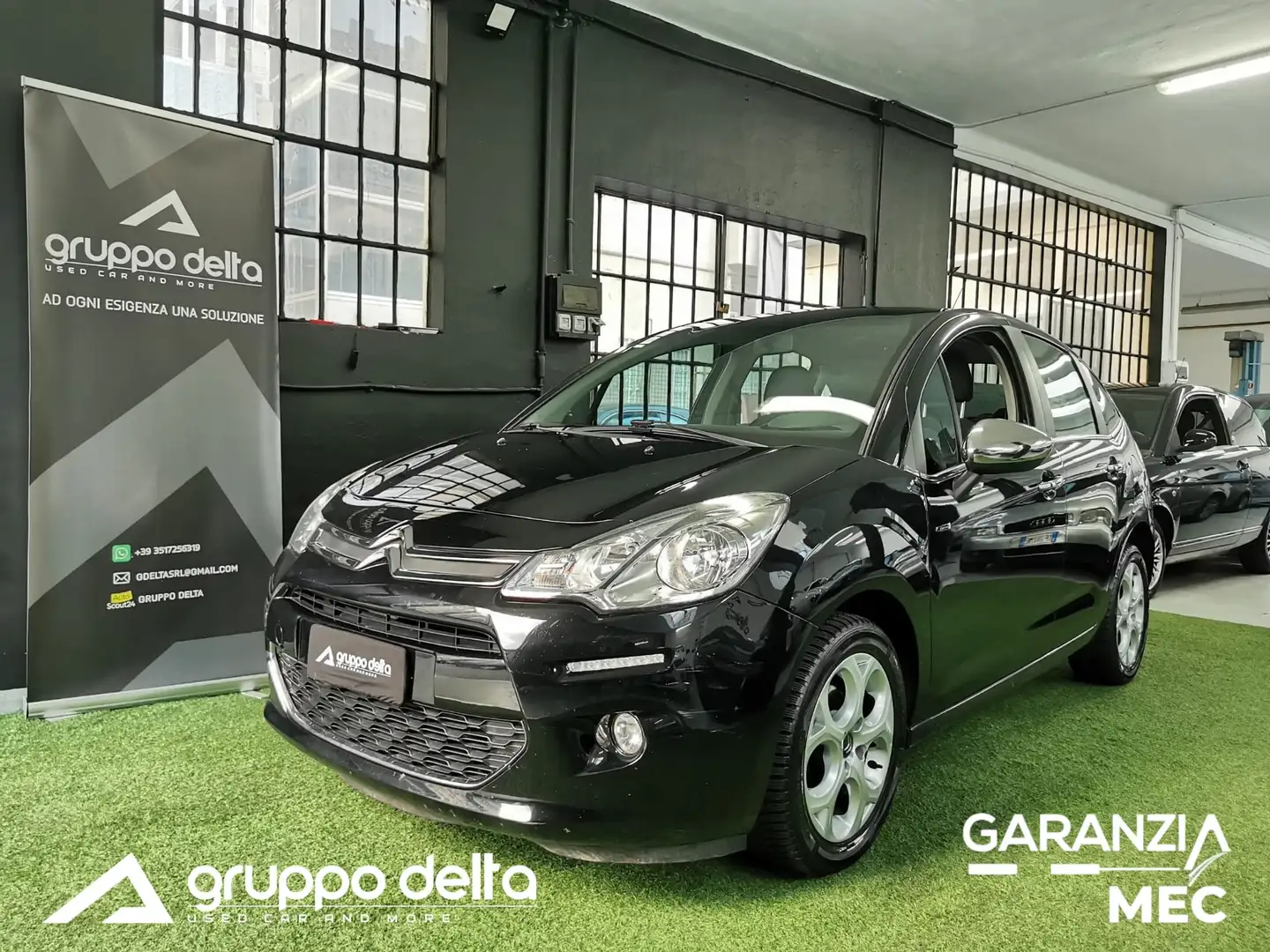 Citroen C3 C3 II 1.2 Exclusive 82cv Noir - 1