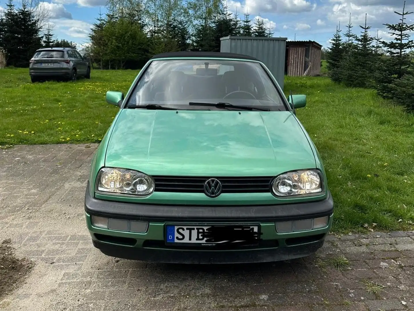 Volkswagen Golf Cabriolet Golf Cabrio 1.8 Grün - 1