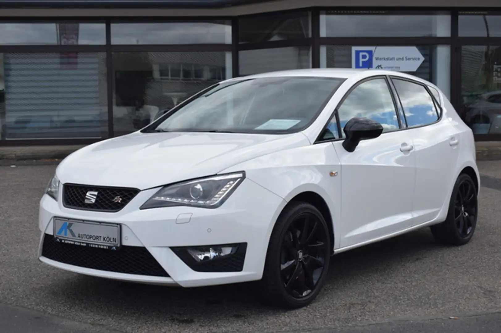 SEAT Ibiza FR*Bi-Xenon*PDC*Navi*SHZ*EURO6* Bianco - 2