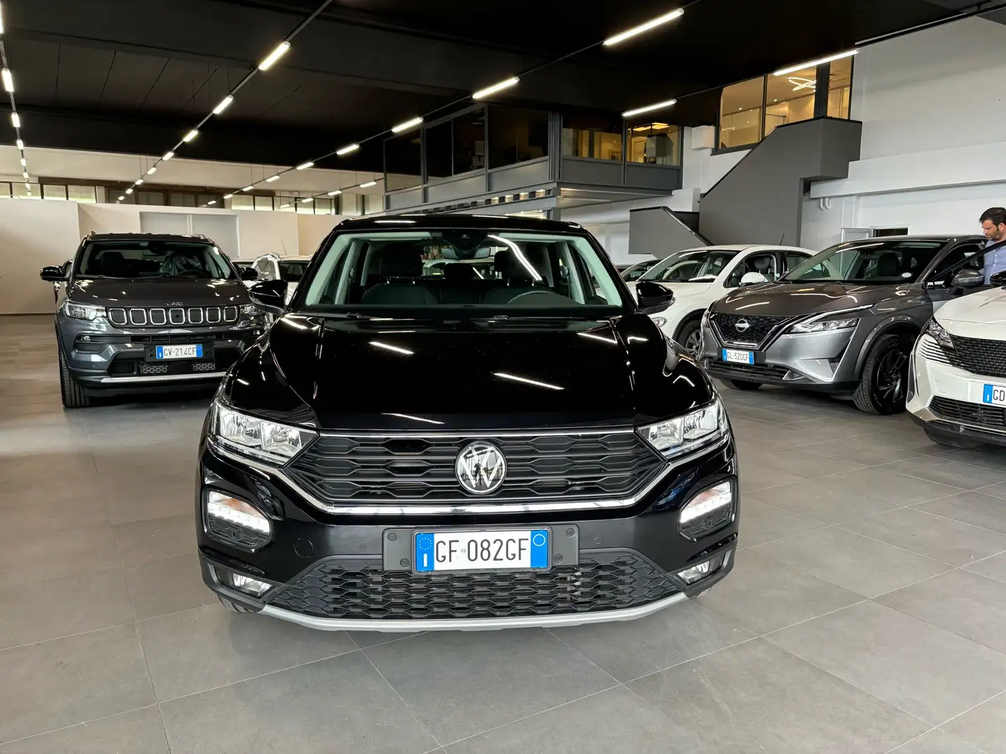 Volkswagen T-Roc T-Roc 1.0 tsi Business 110cv Negro - 2