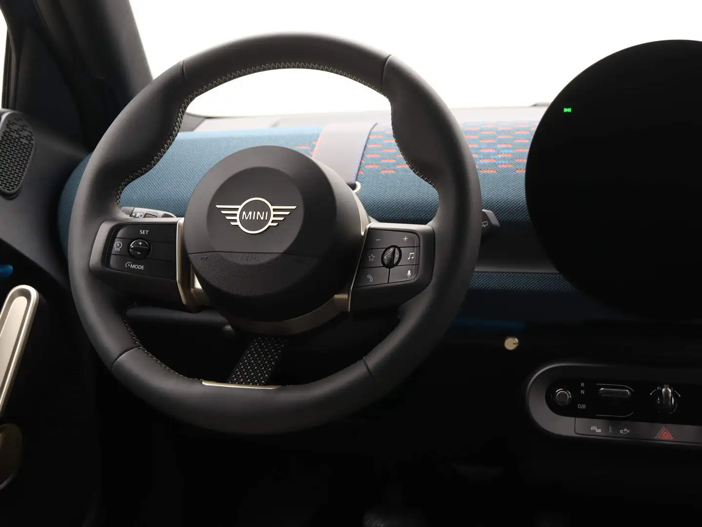 MINI Aceman E Favoured Pakket M PRIVATE LEASE EUR 409,- (18 mn Azul - 2