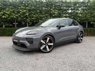 4 EV 2026 | 22" | Sportstoelen 18 way | Bijrijdersdisplay | Panodak | Trekhaak | Verwarmbaar stuur | Sport Chrono