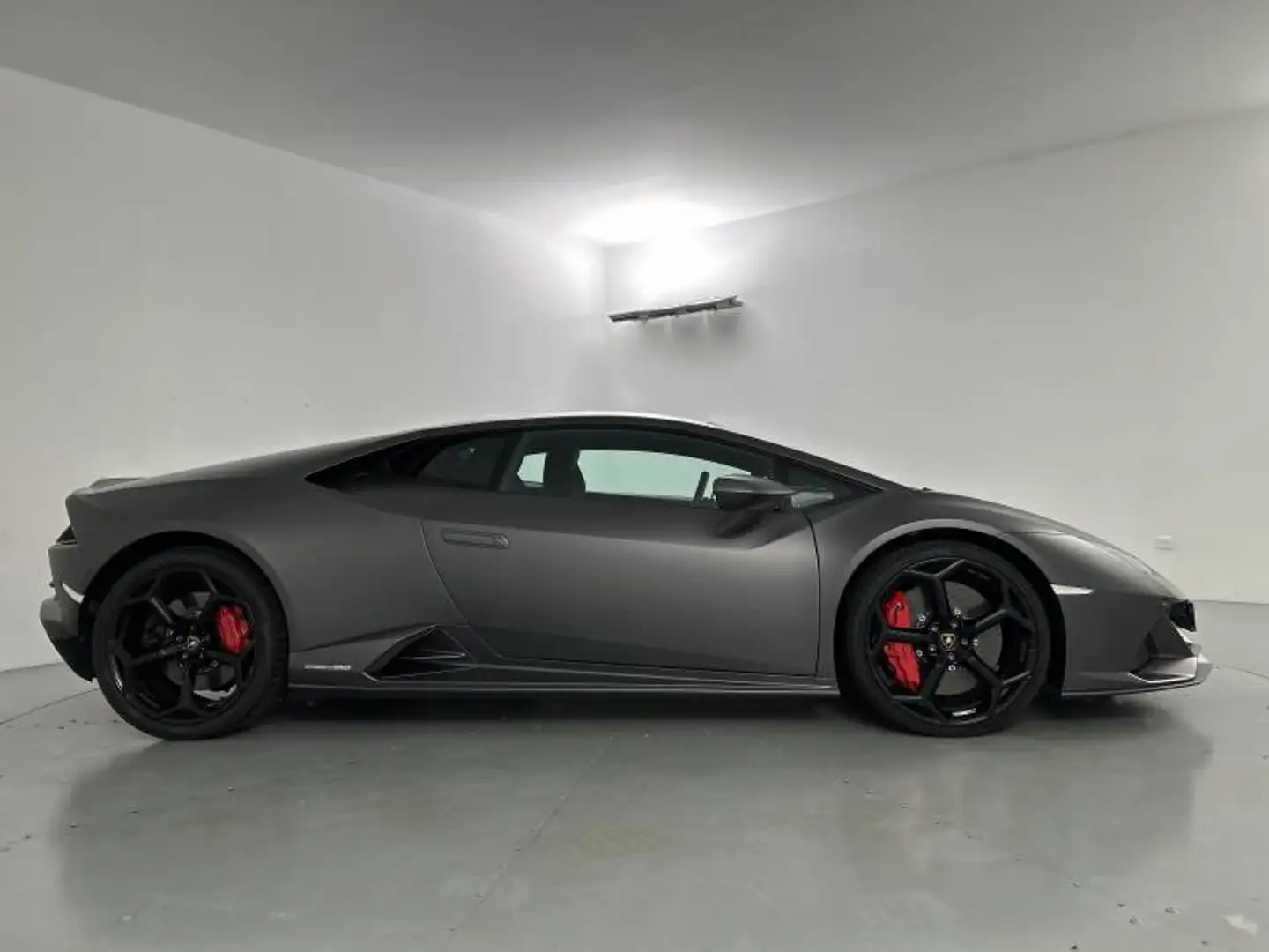 Lamborghini Huracán Evo 5.2 V10 640 4WD LDF7 Сірий - 2