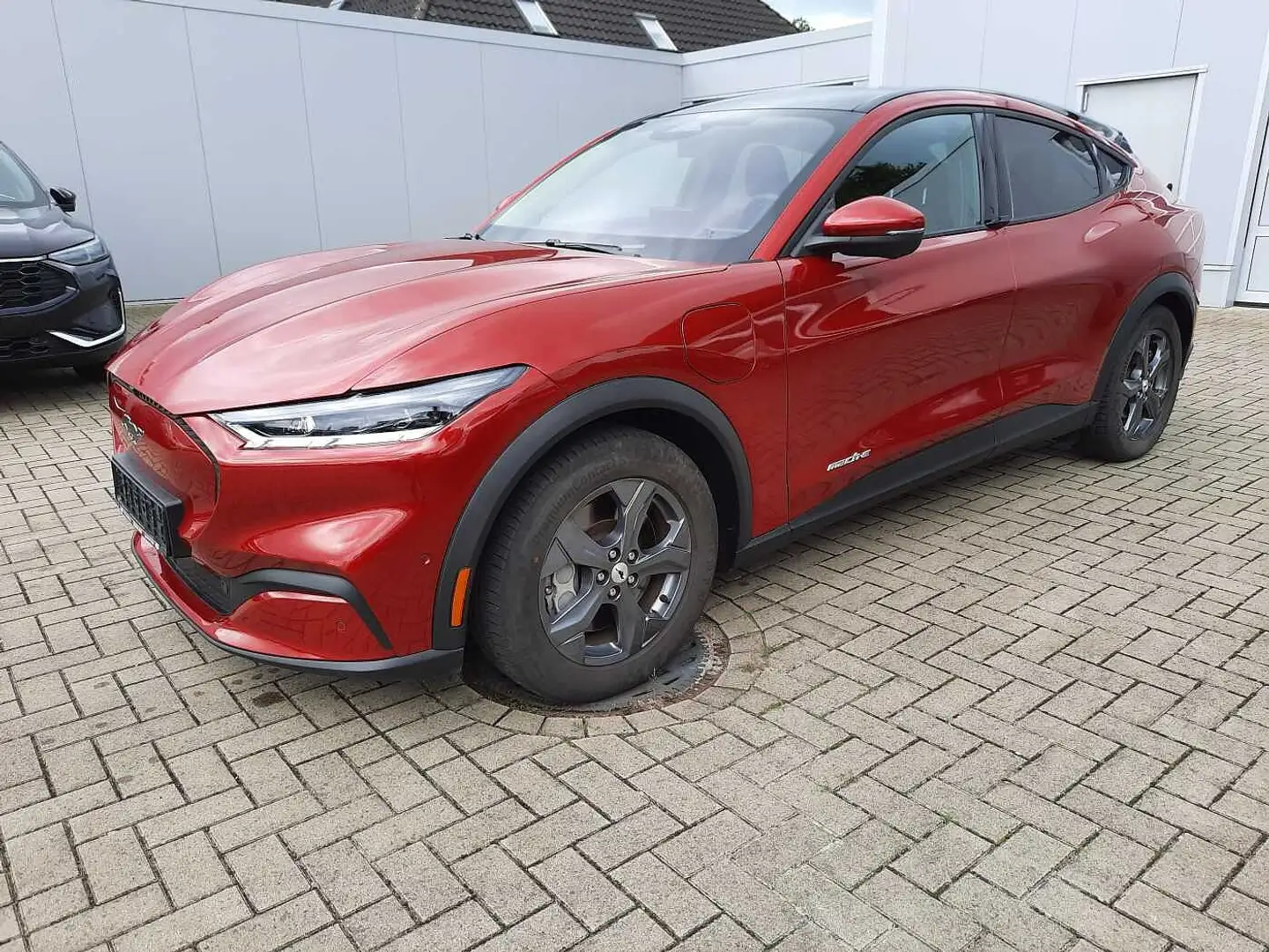 Ford Mustang Mach-E Mach-E Rot - 1