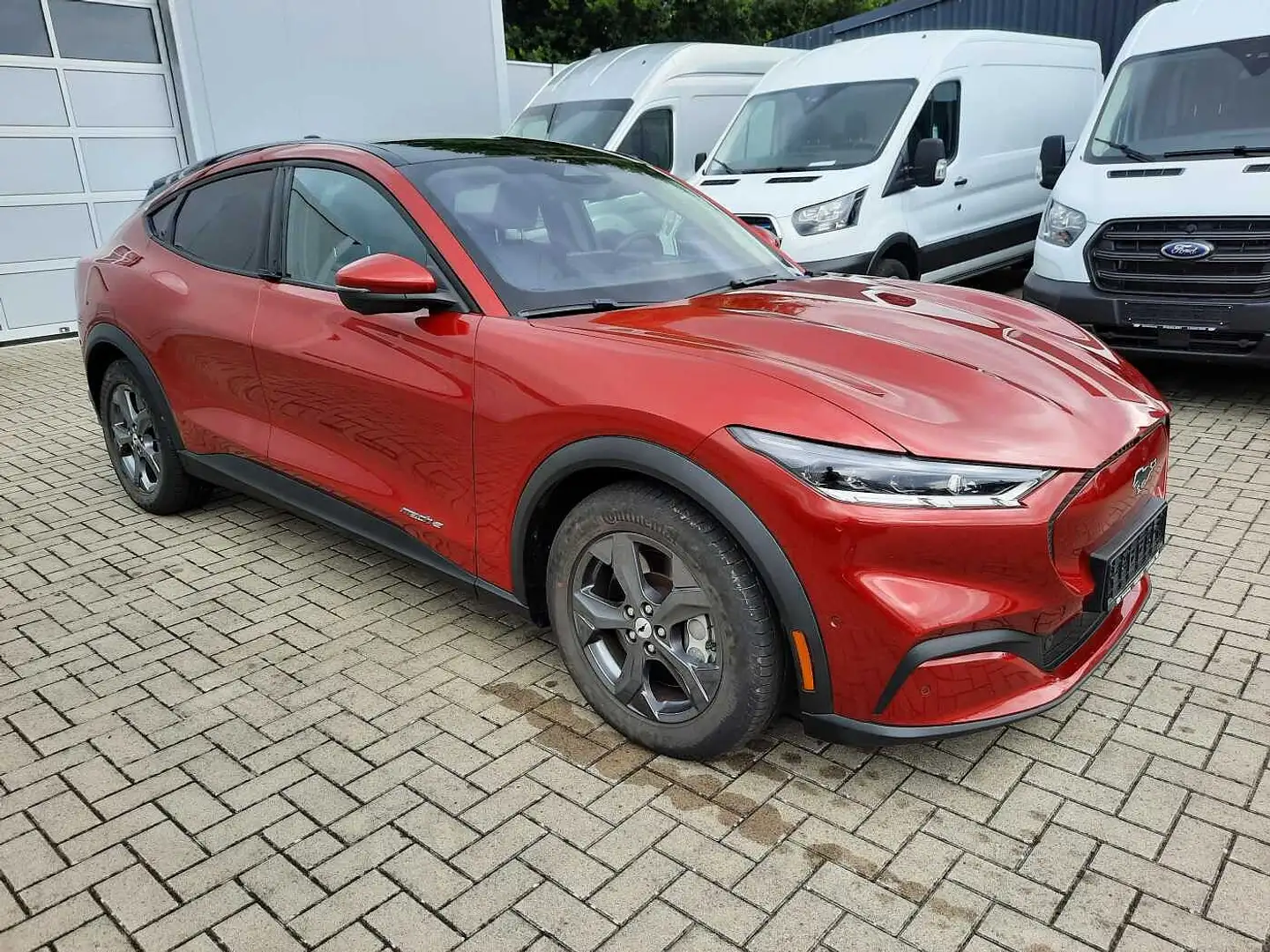 Ford Mustang Mach-E Mach-E Rot - 2