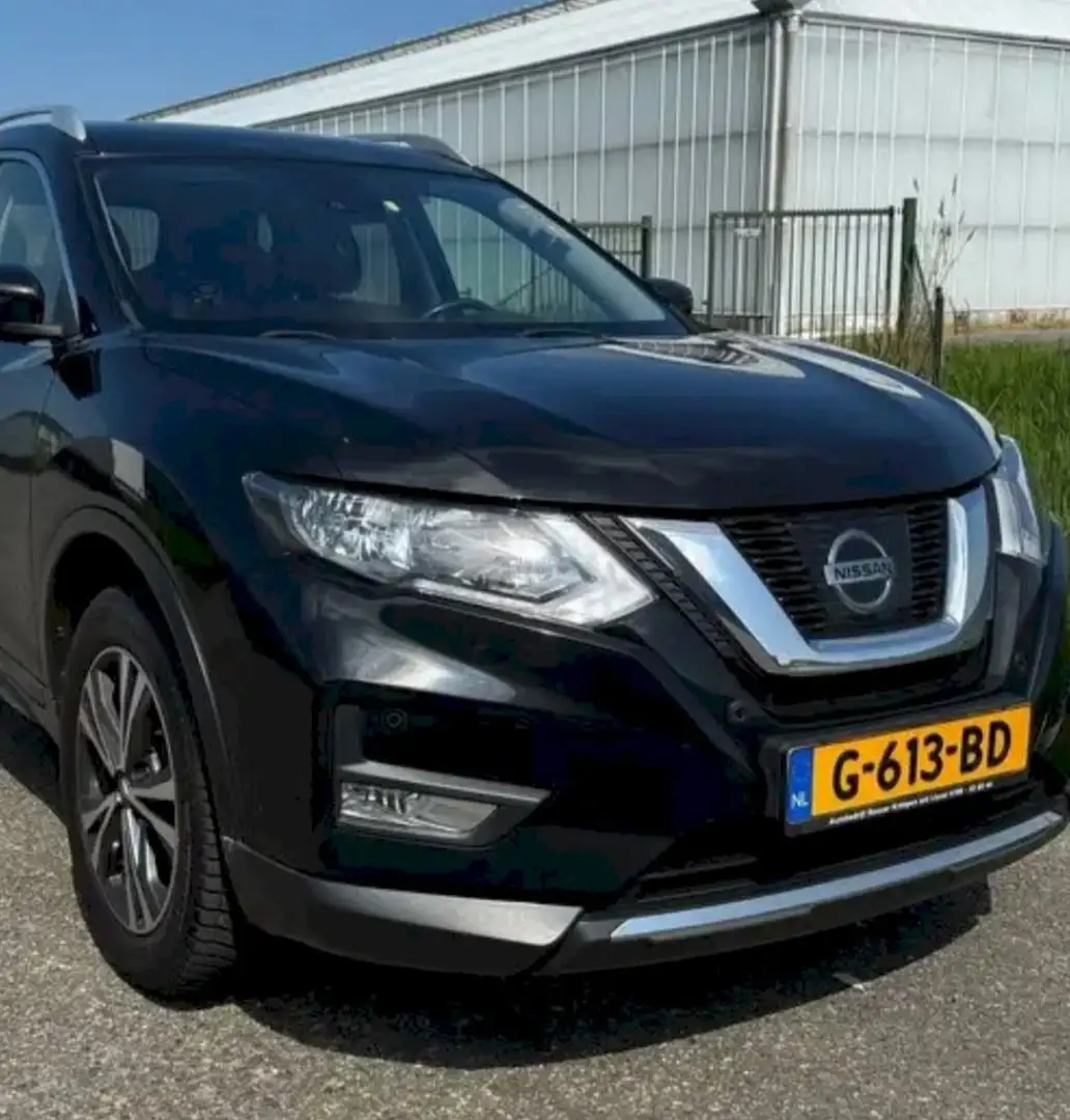 Nissan X-Trail Nero - 1