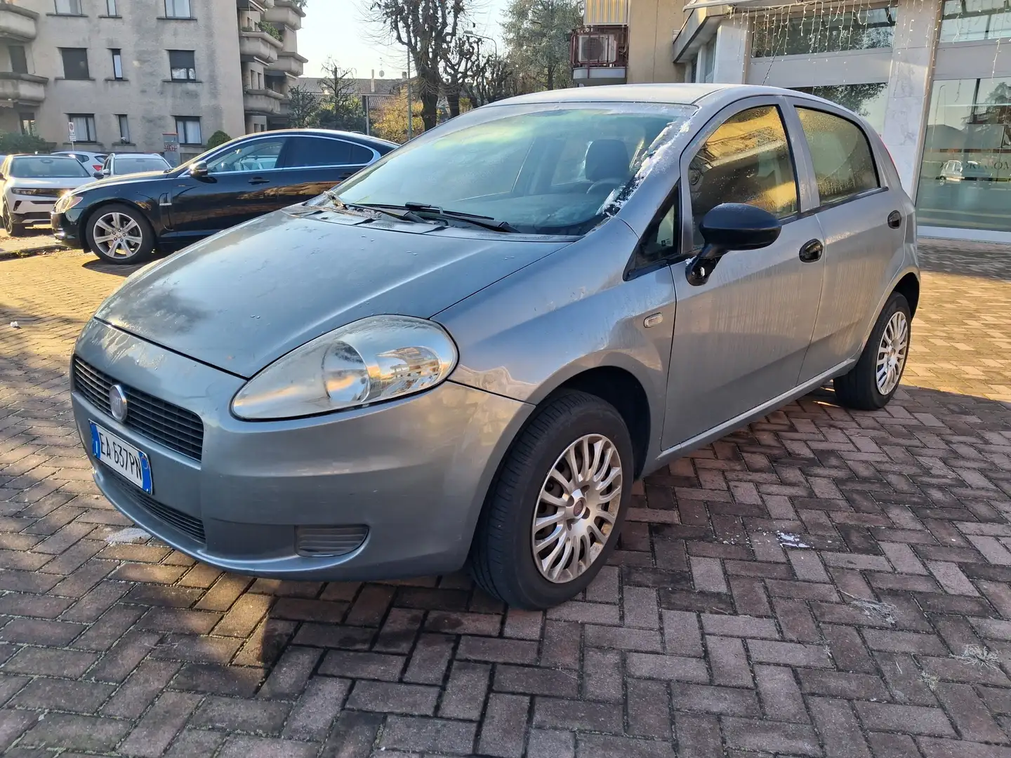 Fiat Grande Punto Grande Punto III 2005 5p 1.4 natural power Active Grigio - 1