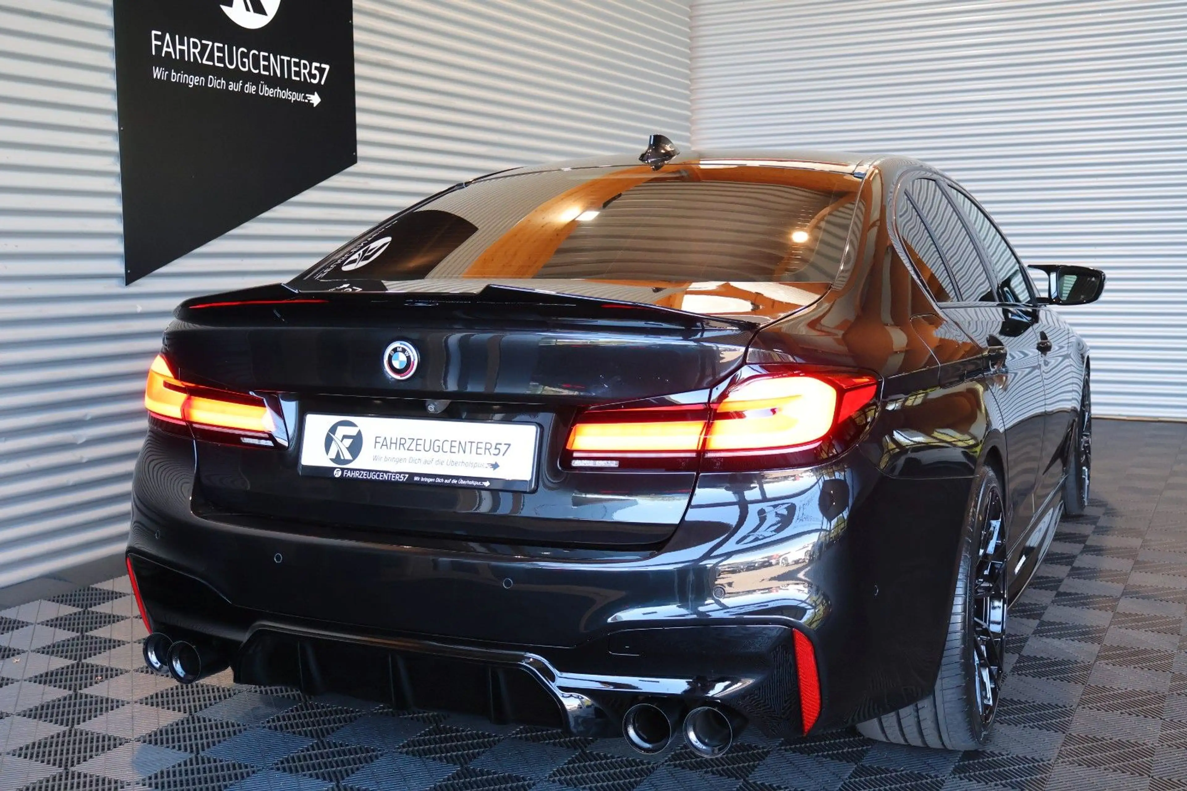 BMW 550 i xDrive/H&K/HUD/SOFTCLOSE/CARPLAY/KAMERA — photo 8