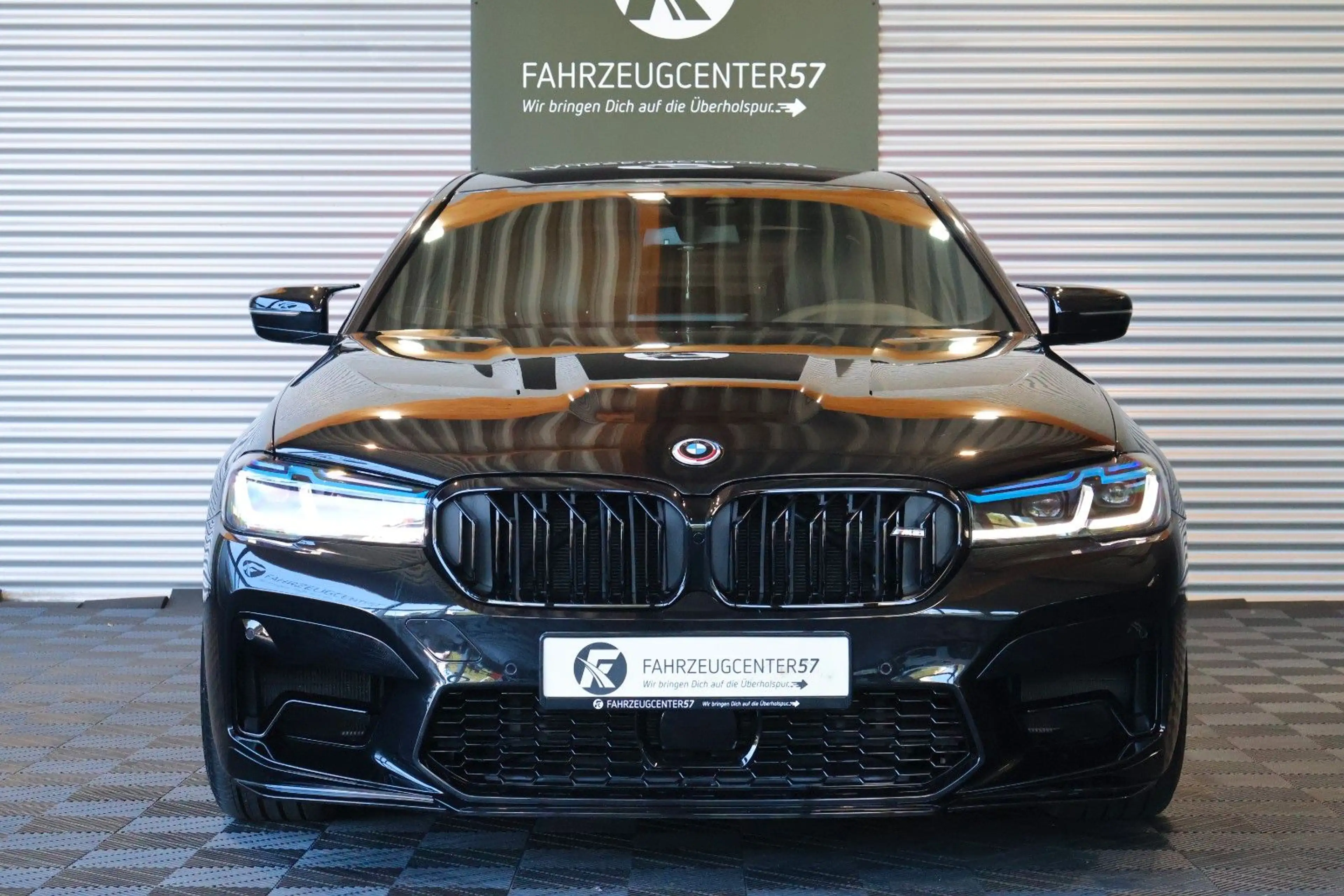 BMW 550 i xDrive/H&K/HUD/SOFTCLOSE/CARPLAY/KAMERA — photo 4