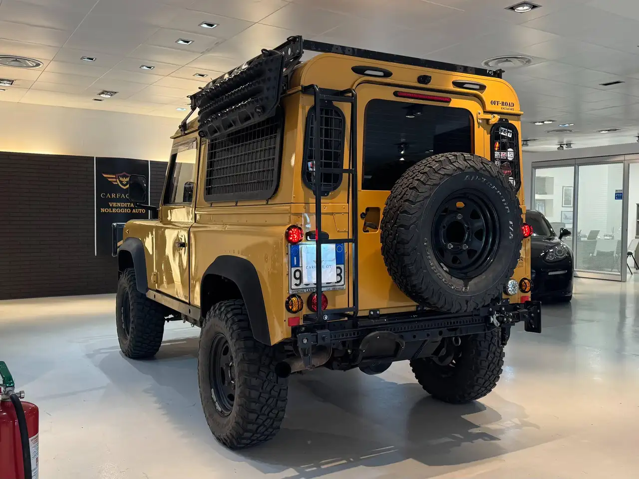 Land Rover Defender 90 2.5 td5 County SW, foto 6