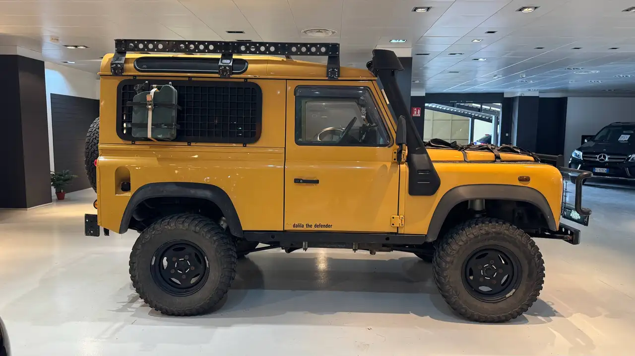 Land Rover Defender 90 2.5 td5 County SW, foto 8