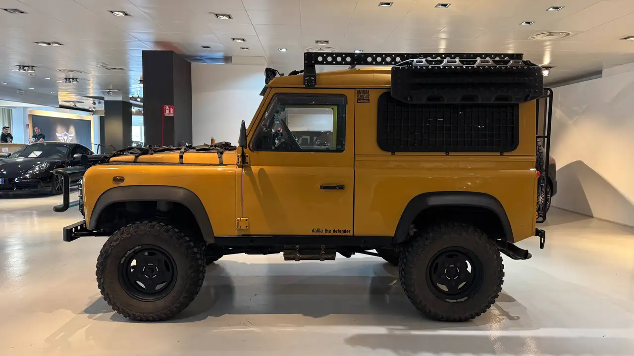 Land Rover Defender 90 2.5 td5 County SW, foto 7