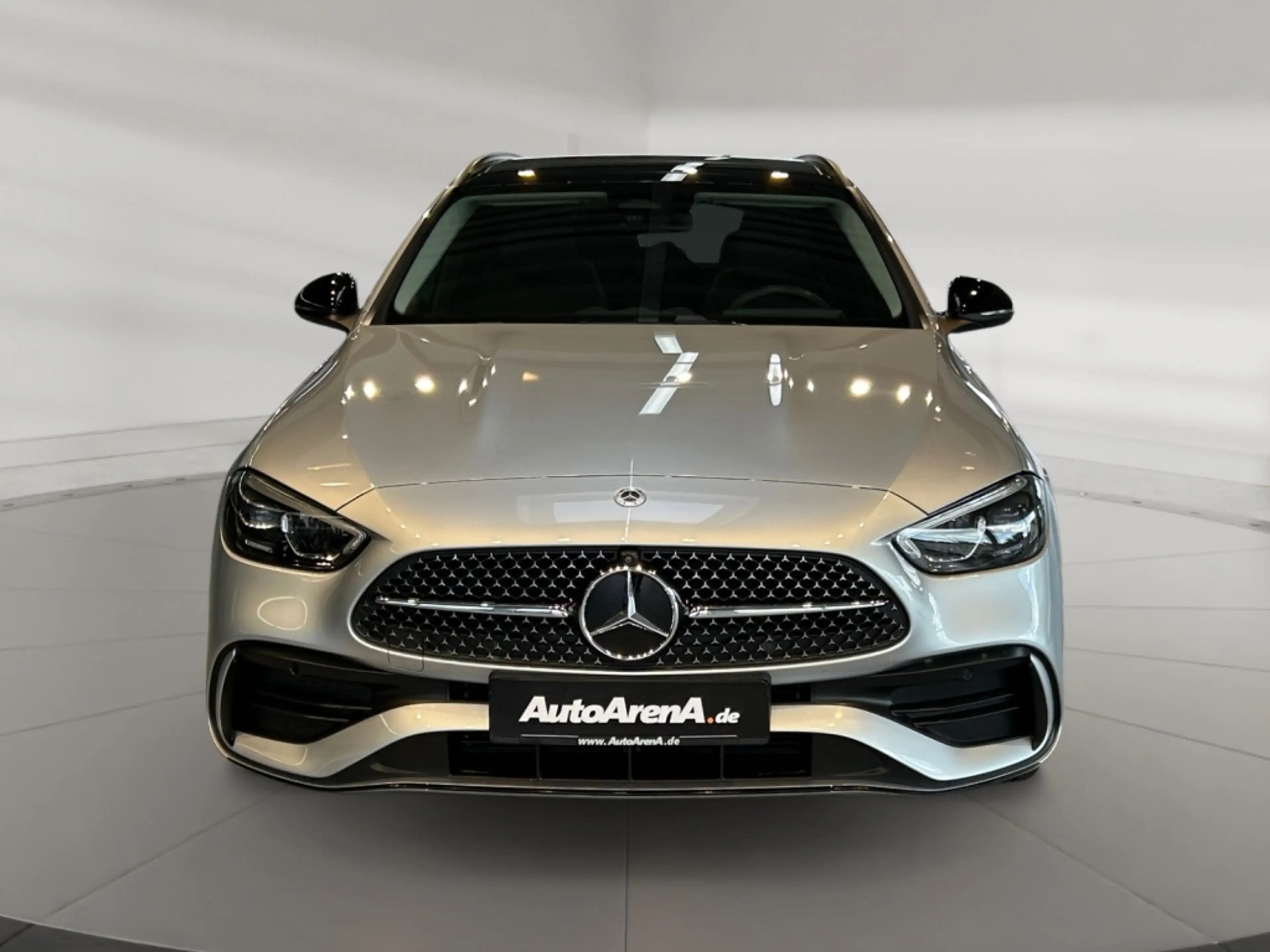 Mercedes-Benz C 300 T e AMG AMG+MBUX+Night+Pano+SHD+Wide+360 — photo 7