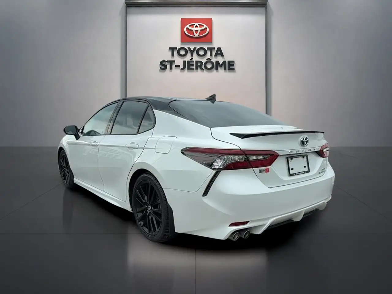 Toyota Camry снимка Toyota Camry