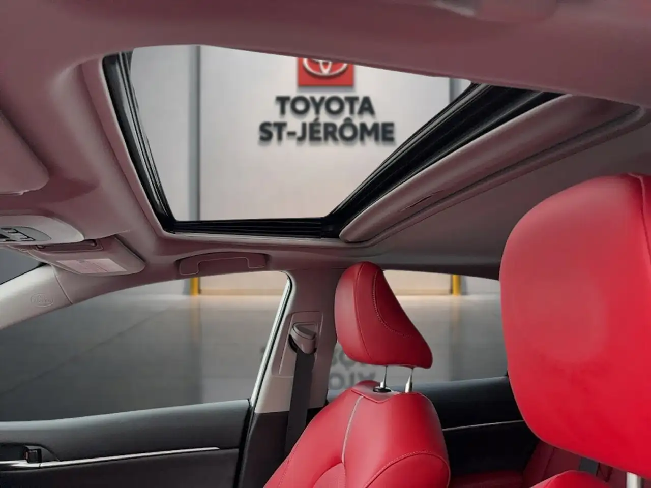 Toyota Camry снимка Toyota Camry
