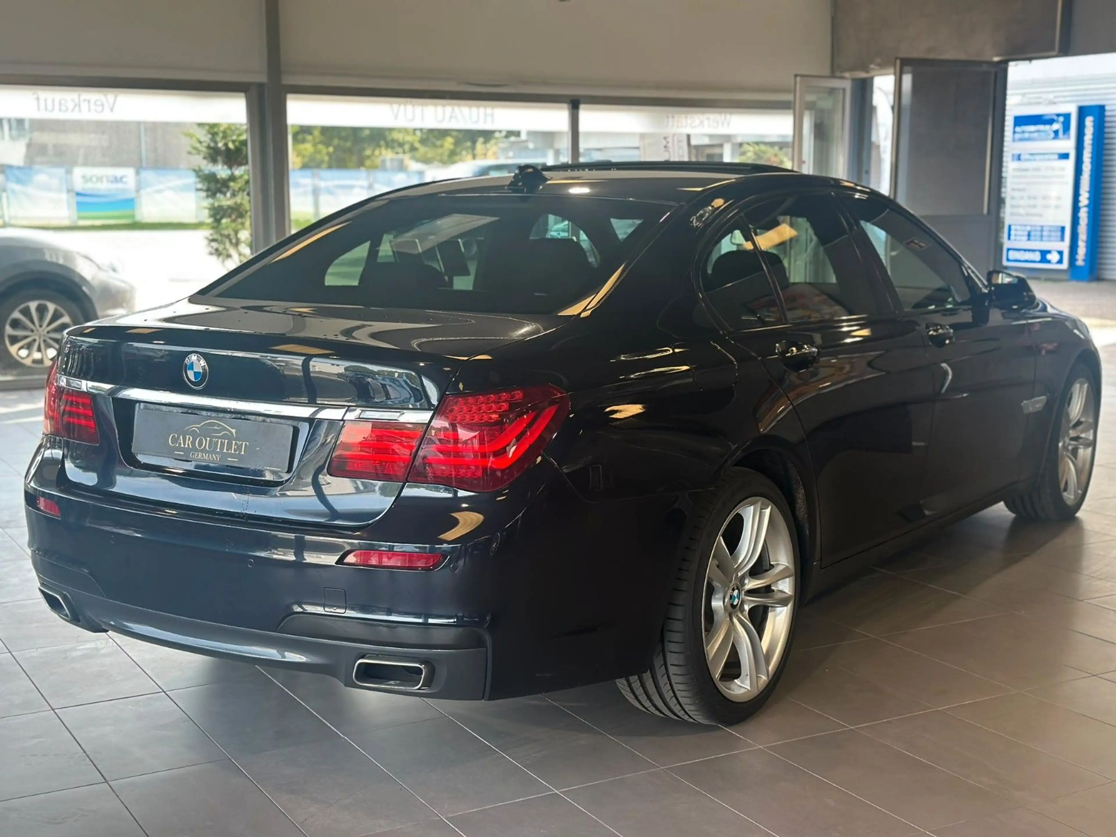 BMW 740 d | Head-Up | M-Paket | Totwinkel  | ACC — photo 5