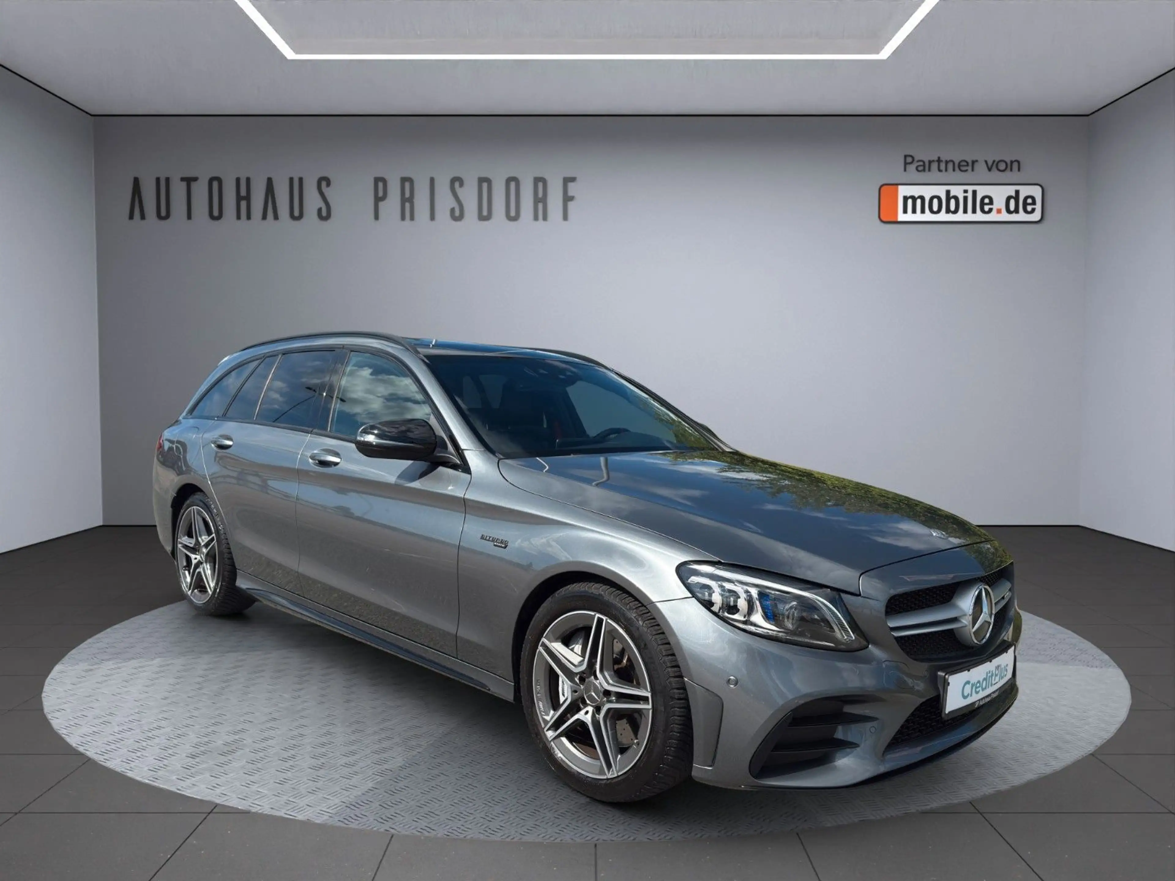 Mercedes-Benz C 43 AMG Multibeam/Night/Distronic/Pano/Virtual — photo 3