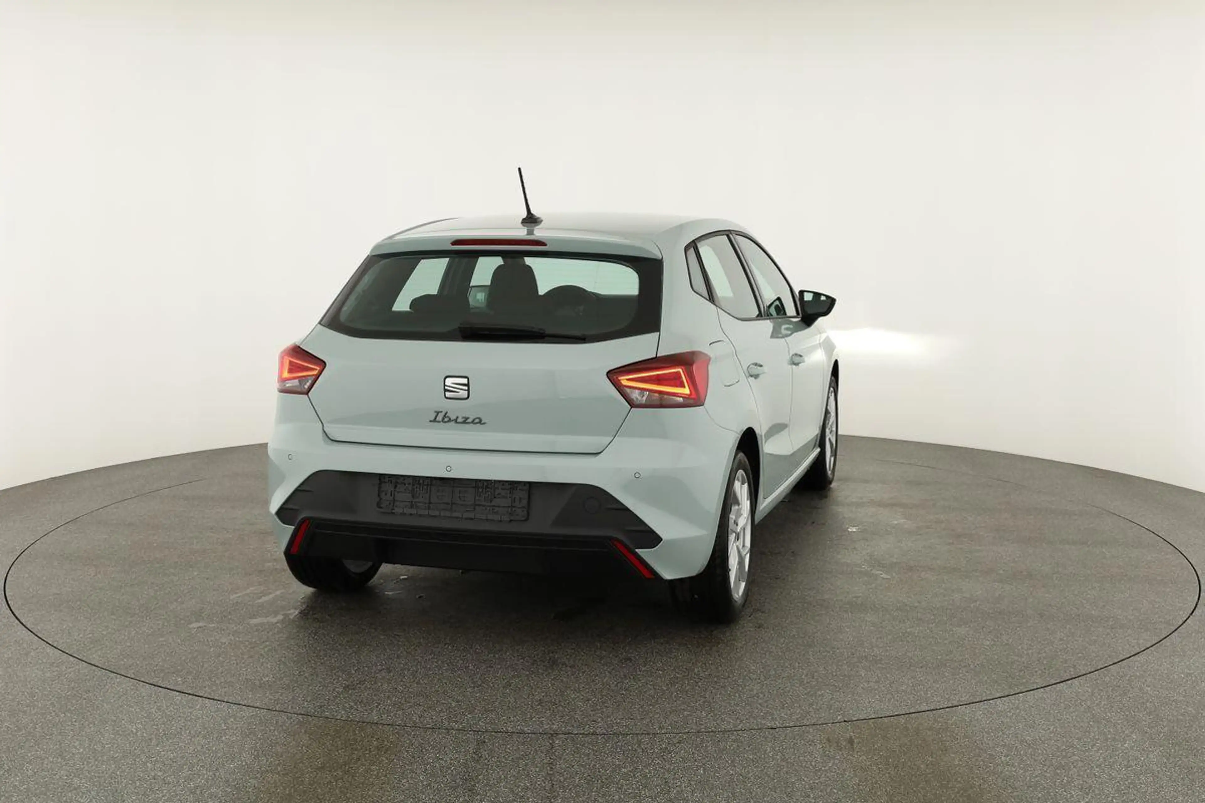 SEAT Ibiza 1.0 TSI 70 kW Style Style, Facelift, ACC, Kamer... — photo 14