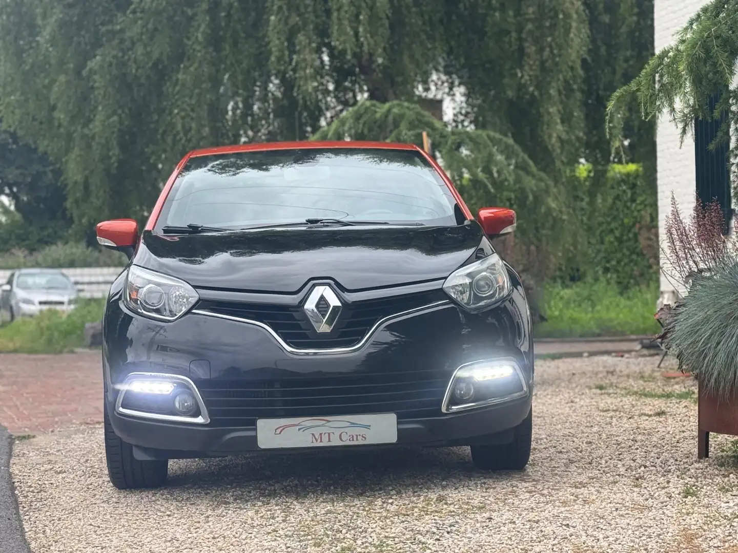 Renault Captur 1.2 TCe Xmod|Camera|Dealer onderhouden|Automaat|Ke Noir - 2
