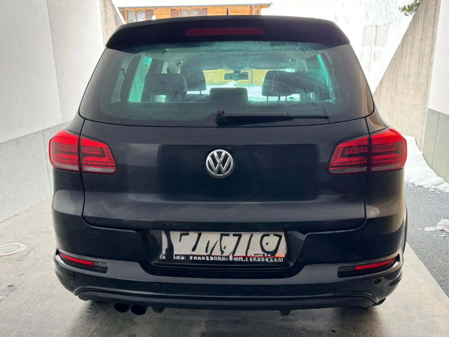 Volkswagen Tiguan Tiguan 2,0 TDI BMT 4Motion Sport Sport Schwarz - 2