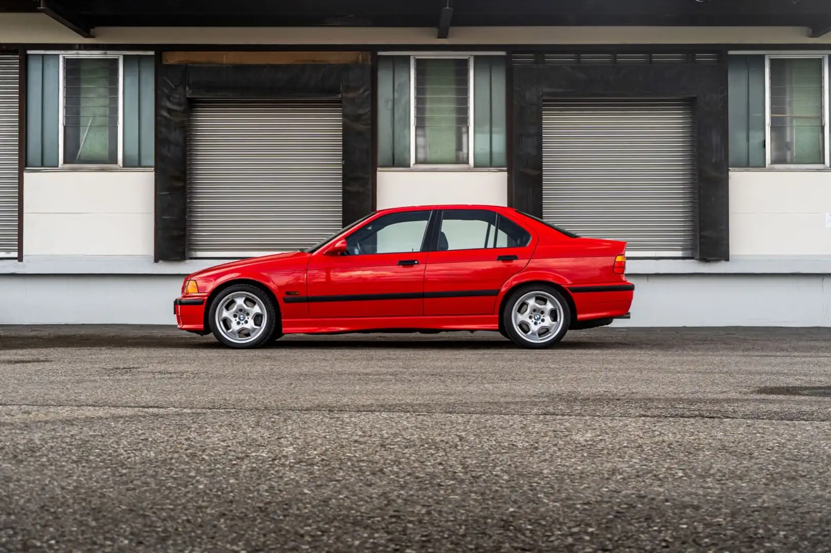 BMW M3 E36 3,0 Ltr. Limousine*deutsch*orig. 26tkm* Rojo - 2