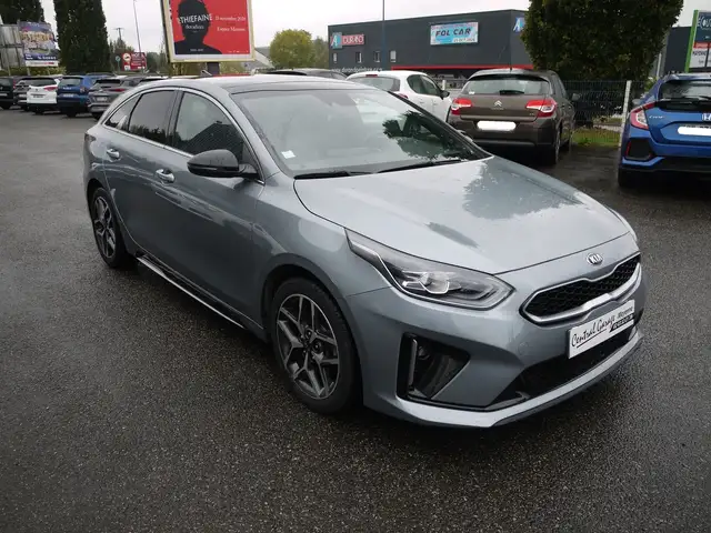 Kia ProCeed