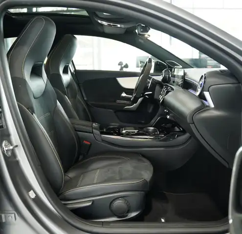 Mercedes-Benz A-Class view 20