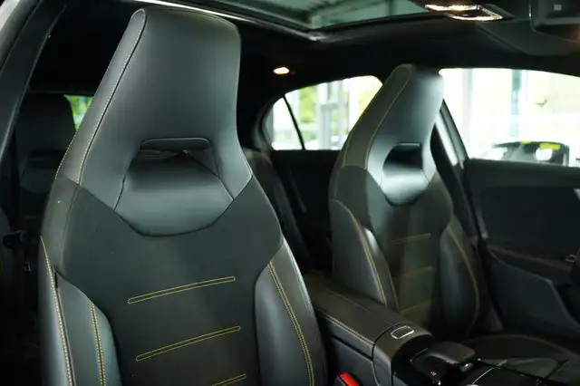 Mercedes-Benz A-Class view 26