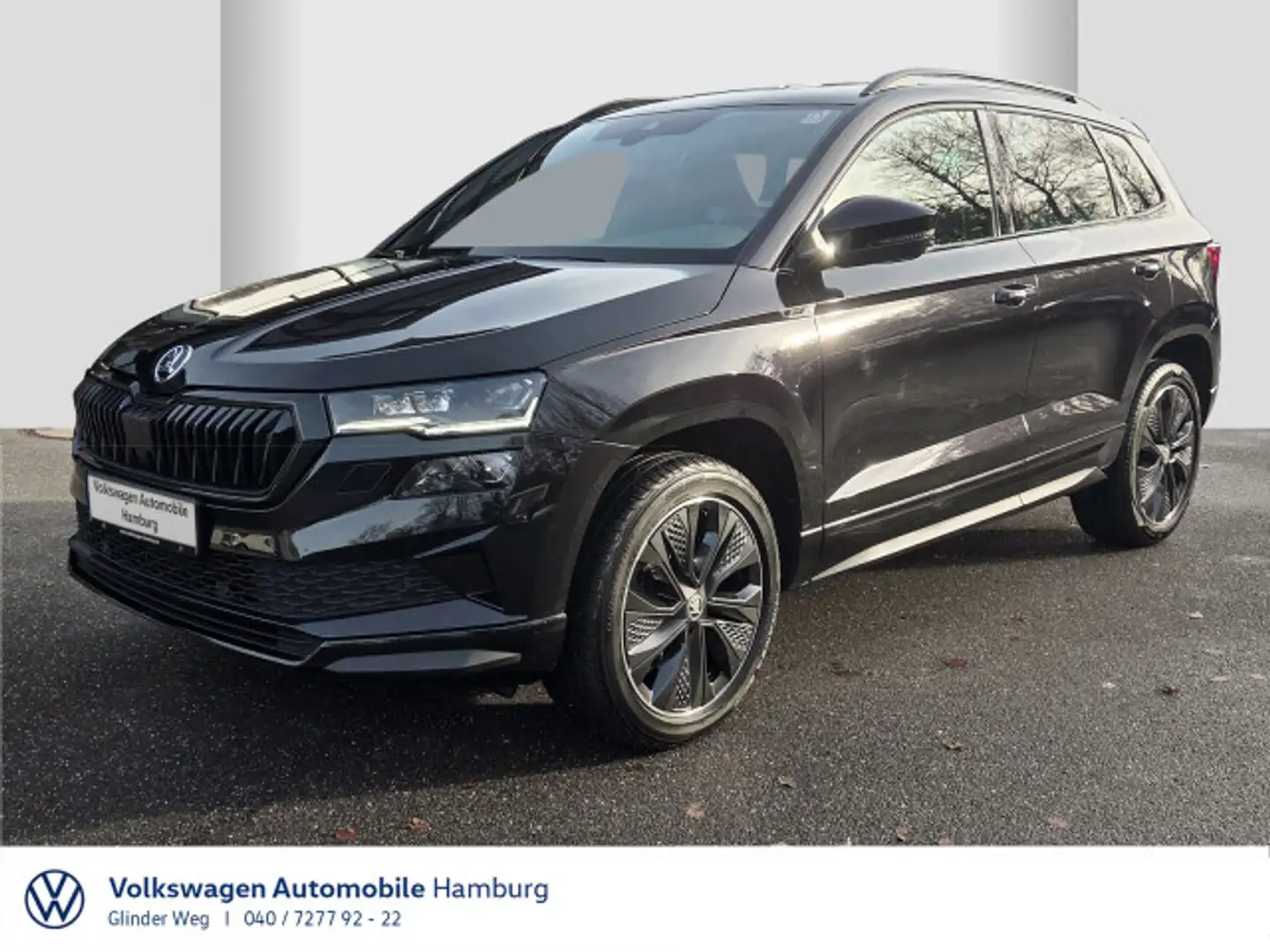 Skoda Karoq 1.5 TSI DSG Sportl Navi Pano Kamera Schwarz - 1
