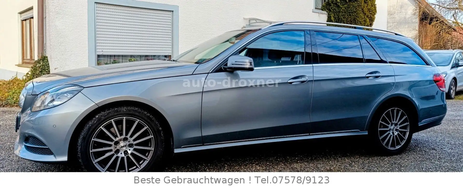 Mercedes-Benz E 300 T  BT Hybrid Avantgarde LED PANO Silver - 2
