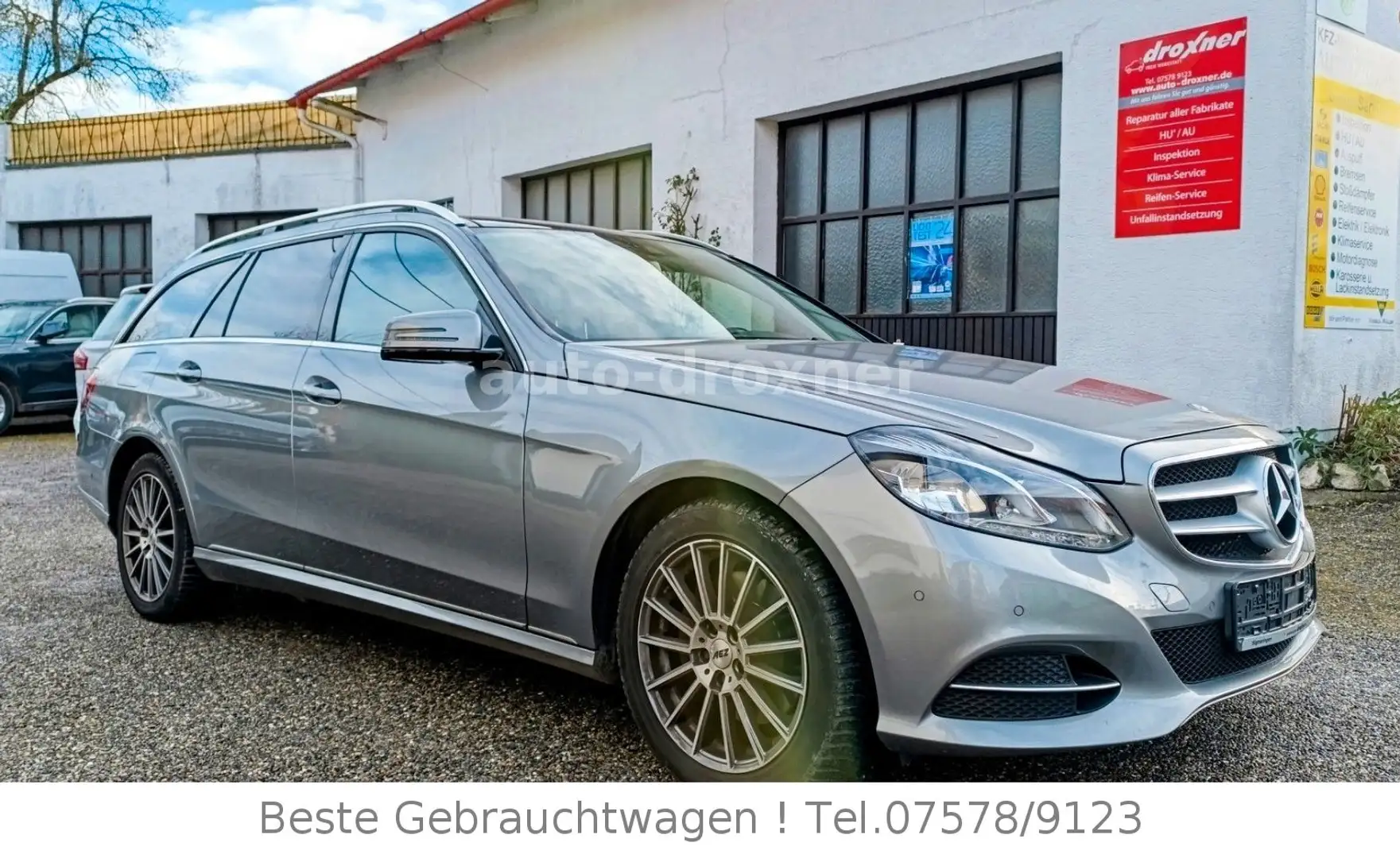 Mercedes-Benz E 300 T  BT Hybrid Avantgarde LED PANO Silver - 1
