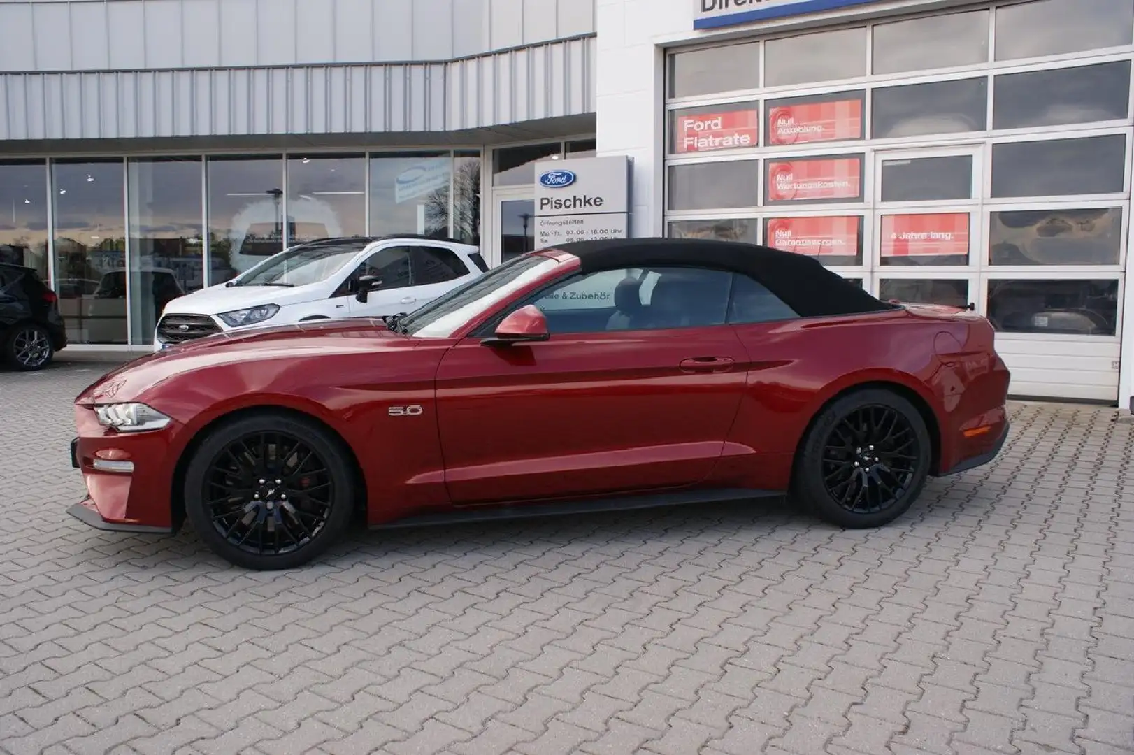 Ford Mustang GT Convertible MagneRide Windschott Rot - 2
