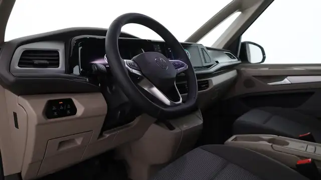 Volkswagen T7 Multivan VW T7 Multivan Business eHybrid 180 kW 4MOTION Ansicht 9