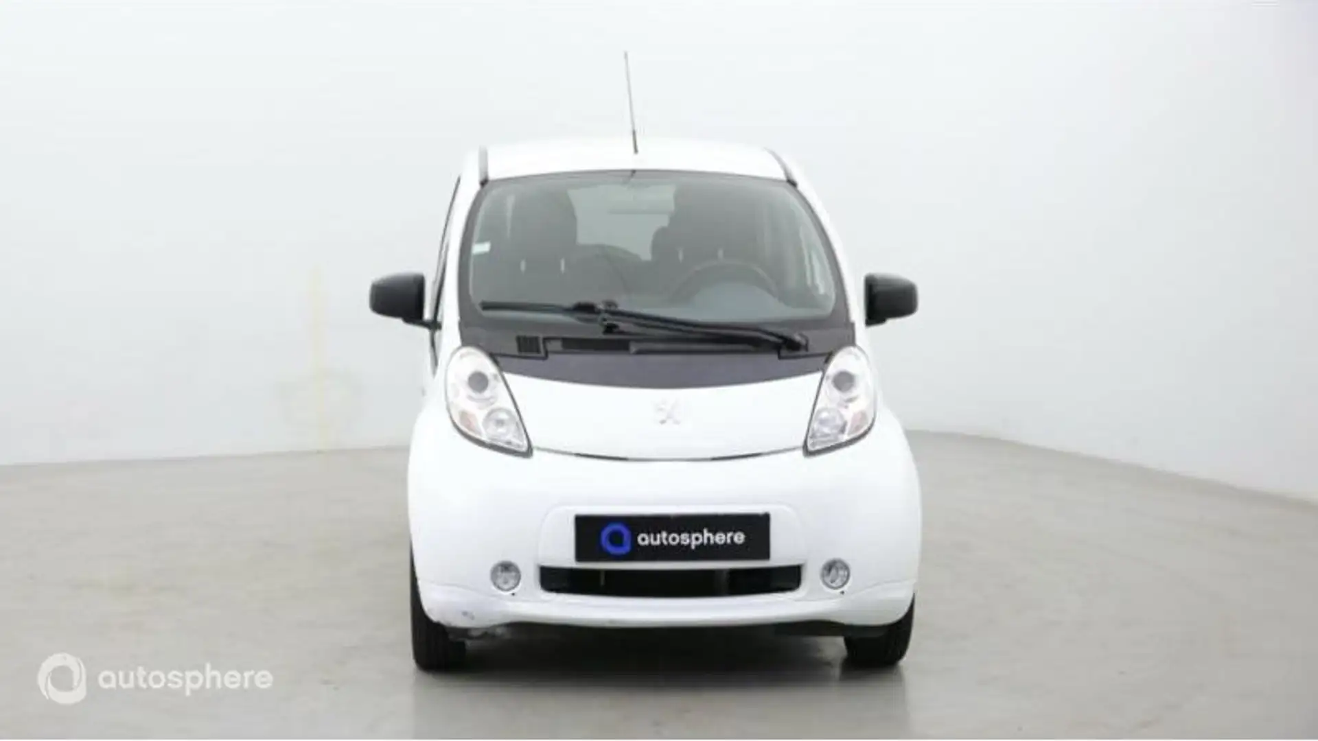 Peugeot iOn Electrique Active - 2