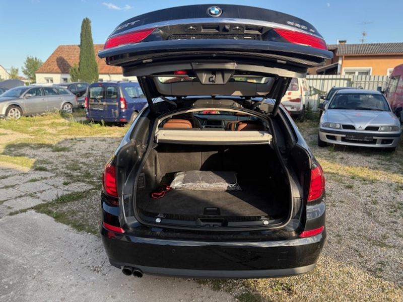 BMW 530 530 d xDrive GT — photo 15