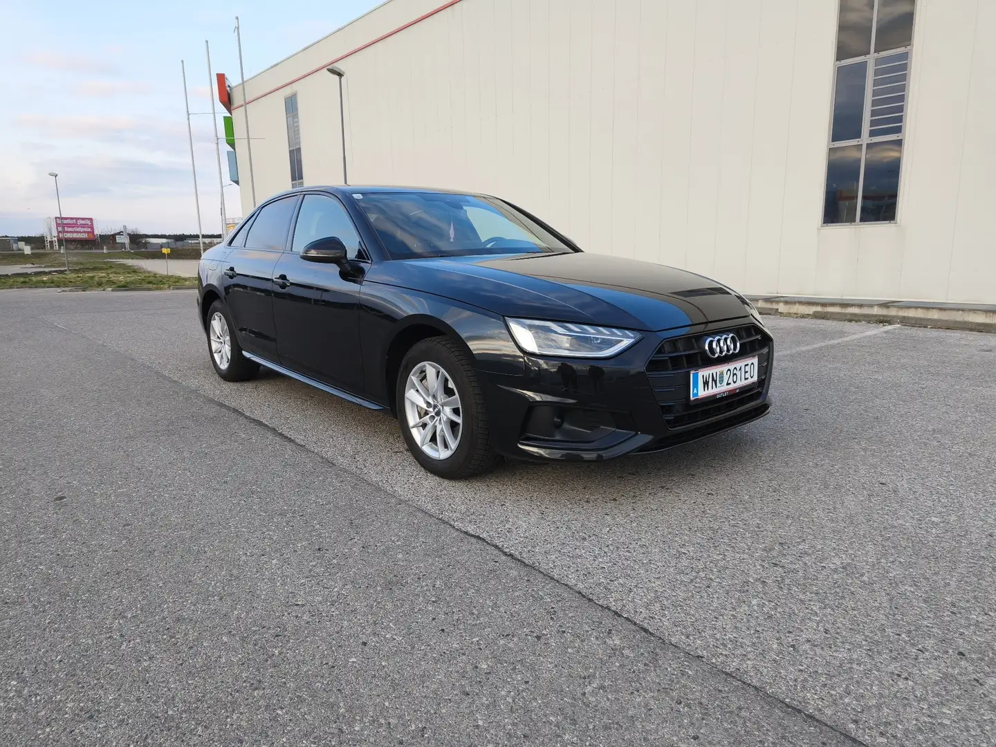 Audi A4 40 TDI advanced Bremsen neu komplett! Schwarz - 2