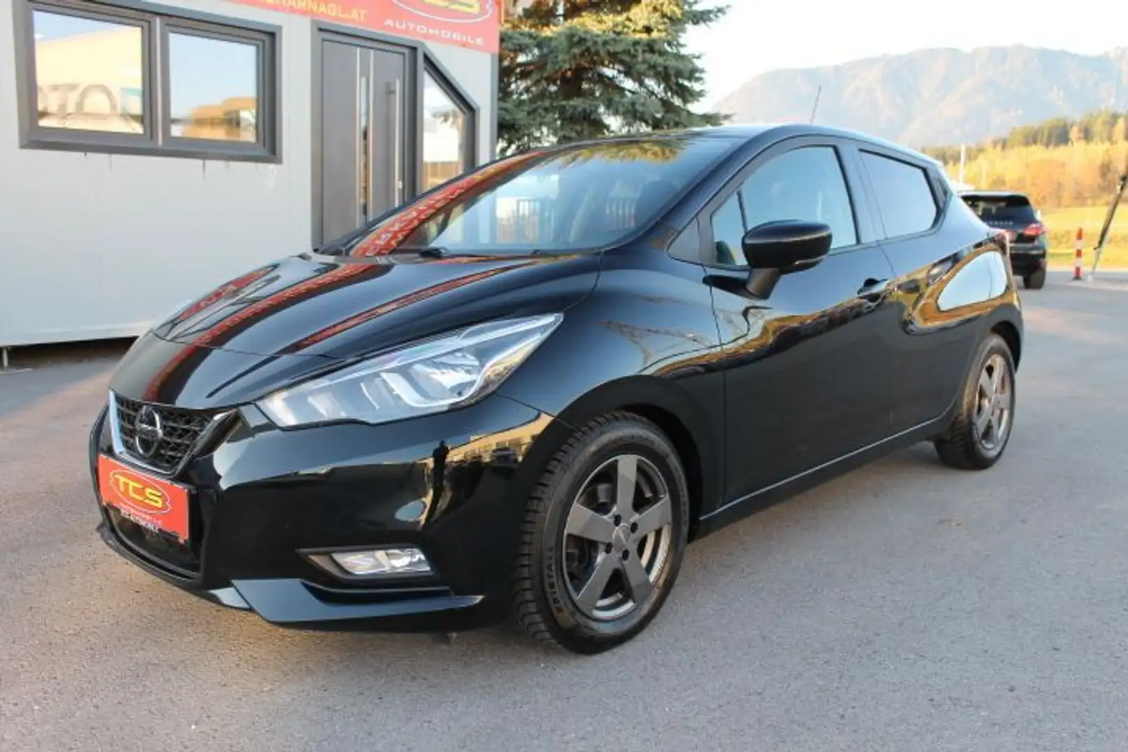 Nissan Micra 1,0 IG-T 100 Tekna Aut. Noir - 1