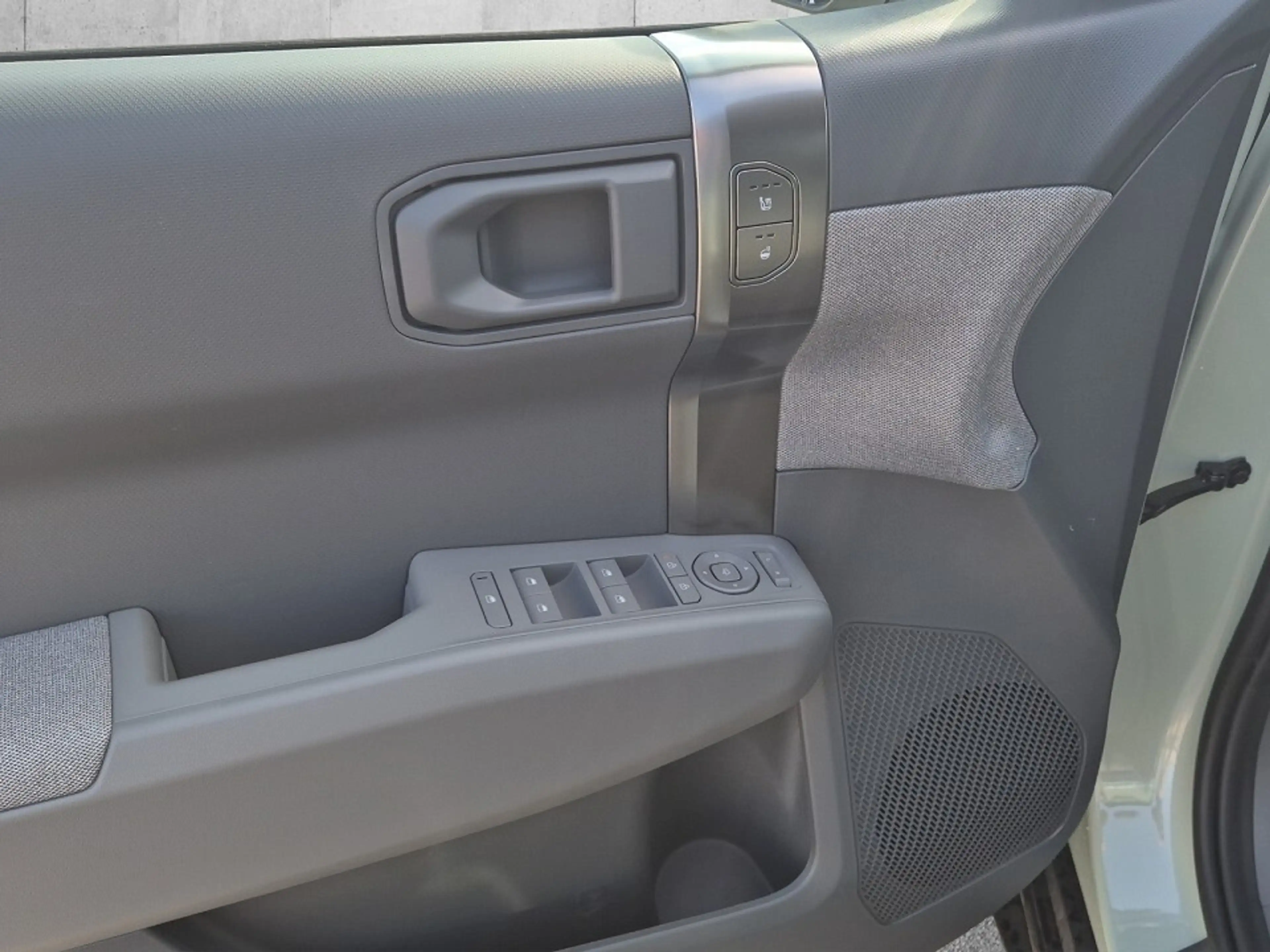 Kia EV3 AWD 81,4kWh Earth Plus — photo 10