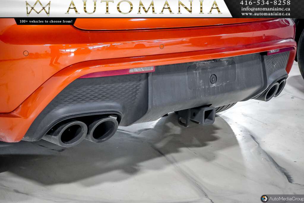 2023 Porsche Macan T 4dr All-Wheel Drive Automatic thumb 8