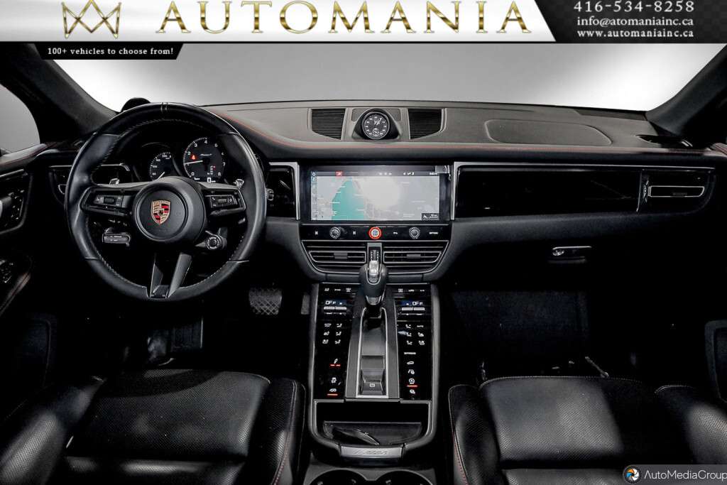 2023 Porsche Macan T 4dr All-Wheel Drive Automatic thumb 17
