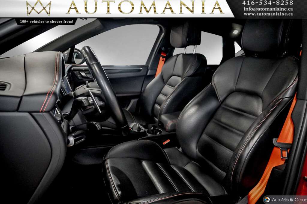 2023 Porsche Macan T 4dr All-Wheel Drive Automatic thumb 14