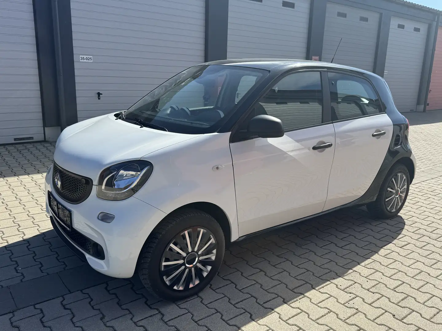 smart forFour Basis 52 kW (453.042) Weiß - 2
