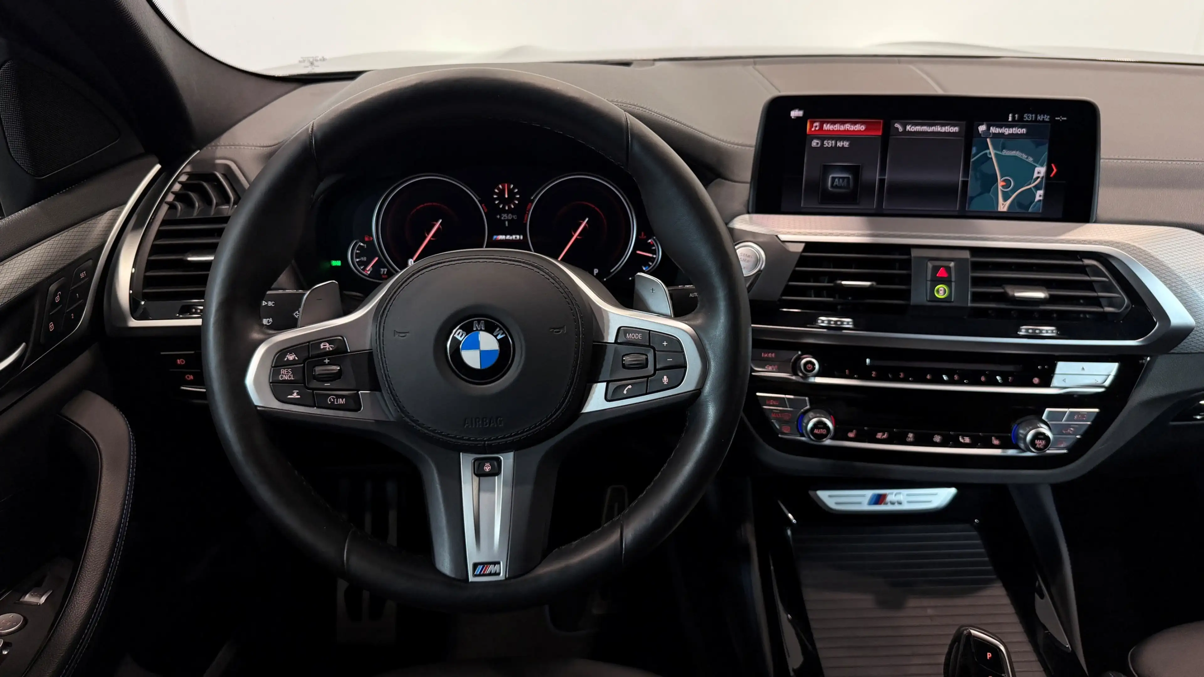 BMW X4 M i AHK adapt.LED HUD DA-Prof. 21 Zoll — photo 13