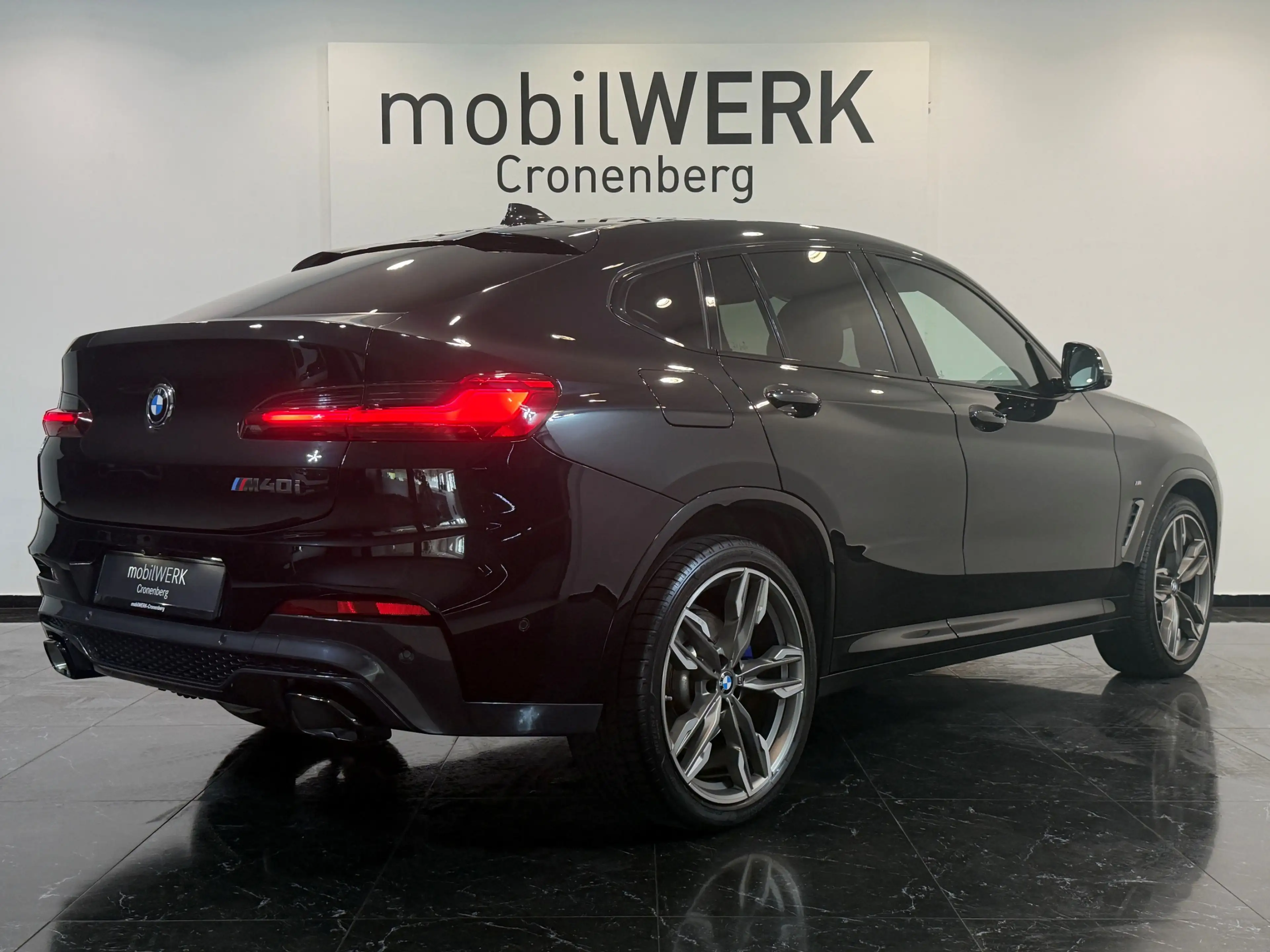 BMW X4 M i AHK adapt.LED HUD DA-Prof. 21 Zoll — photo 3