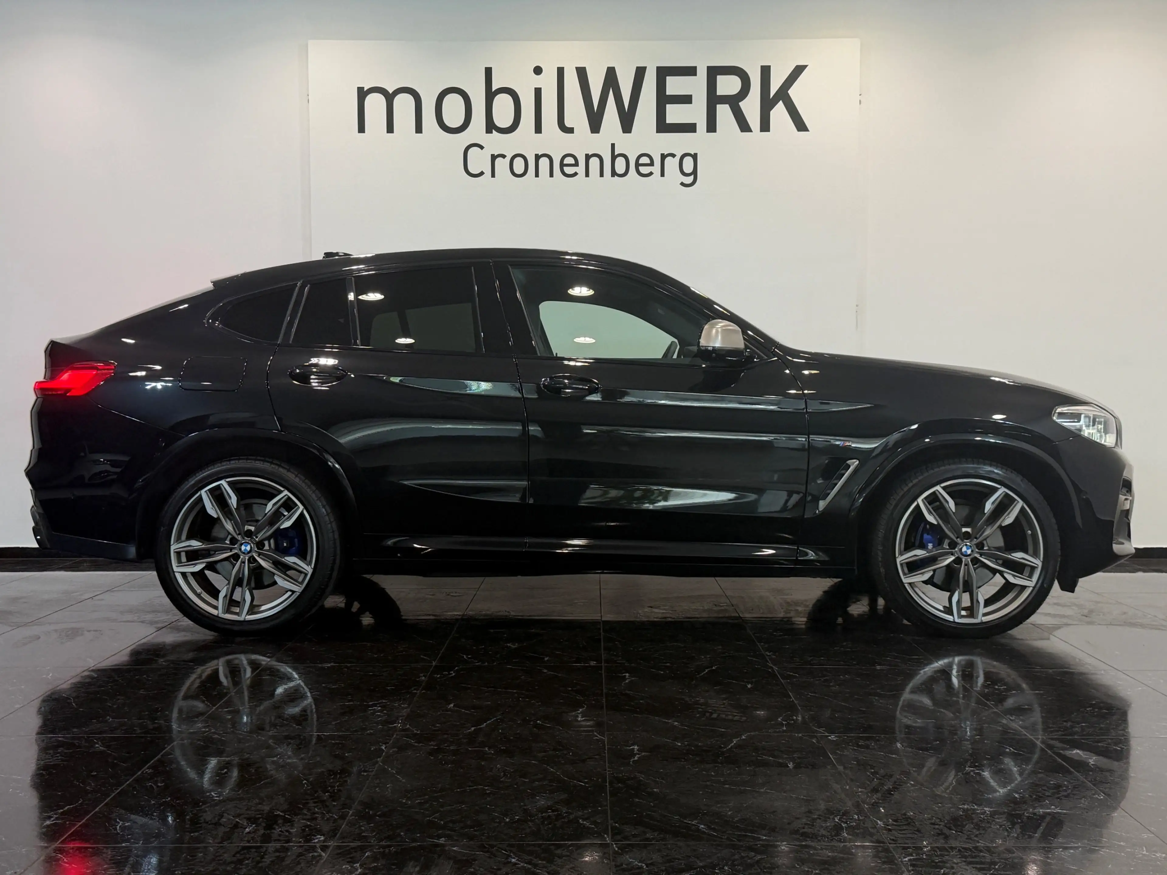 BMW X4 M i AHK adapt.LED HUD DA-Prof. 21 Zoll — photo 4