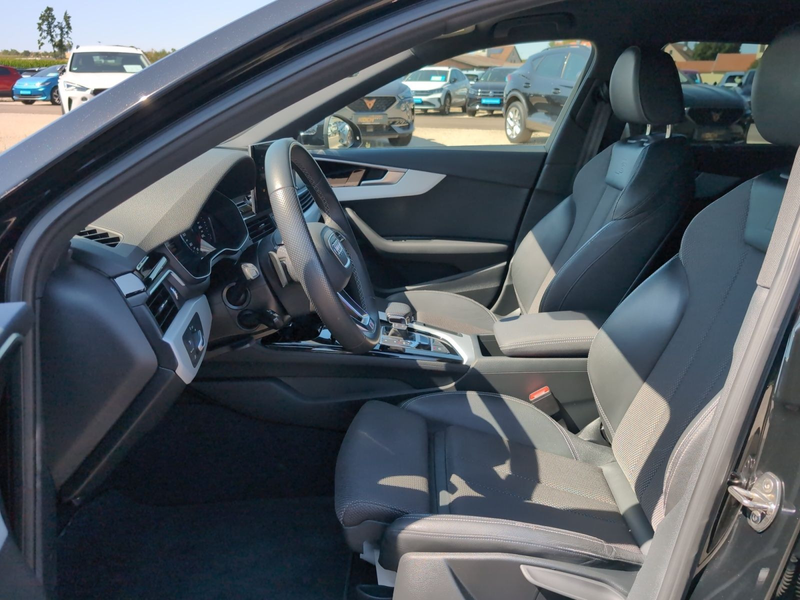 Audi A4 40 TDI S-Tronic S-Line, LED, Tour, AHK, — photo 9