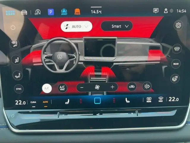 Volkswagen Tiguan view 10
